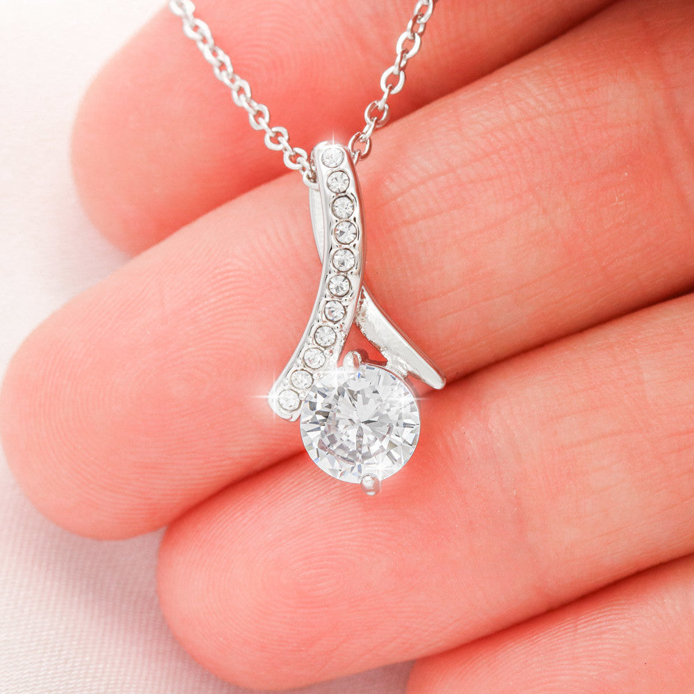 To My Loving Mom, You've Held My Hand Through All My Years Alluring Beauty Pendant Necklace
